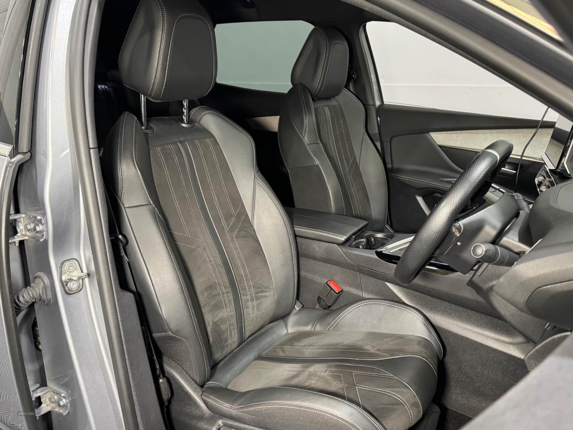 Mar 2021 Peugeot 3008 1.2 PureTech GT 5dr