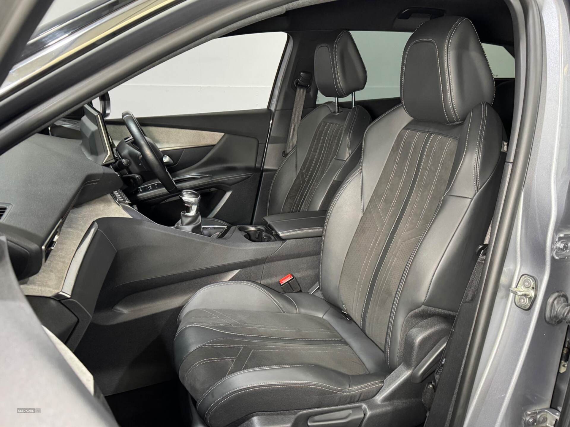 Mar 2021 Peugeot 3008 1.2 PureTech GT 5dr