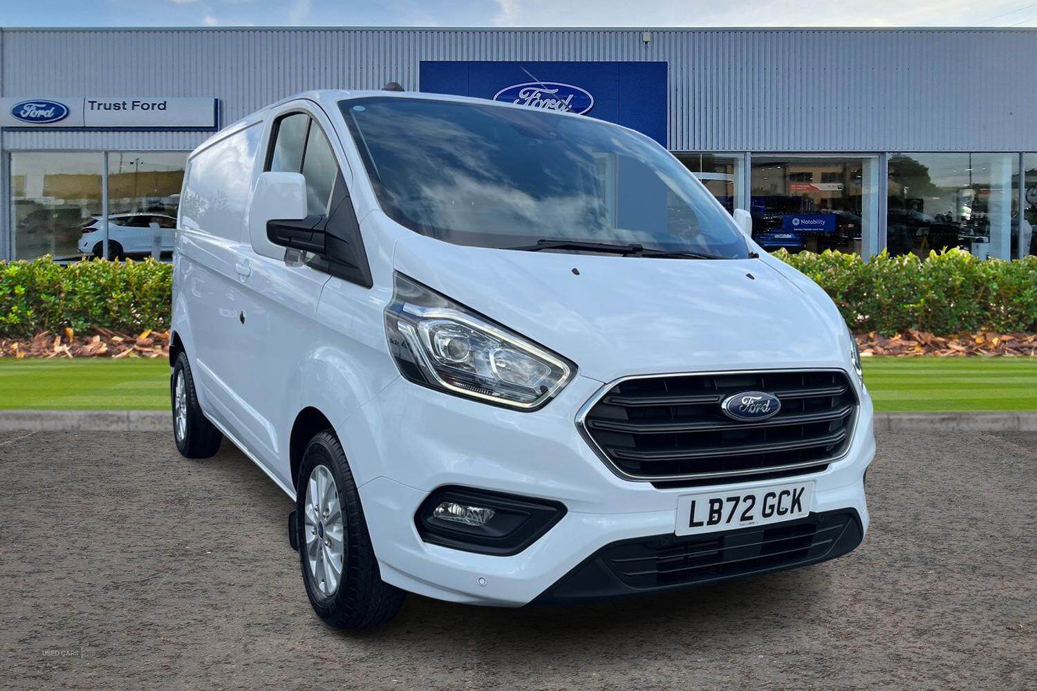 Jan 2023 Ford Transit Custom 2.0 EcoBlue 130ps Low Roof Limited Van