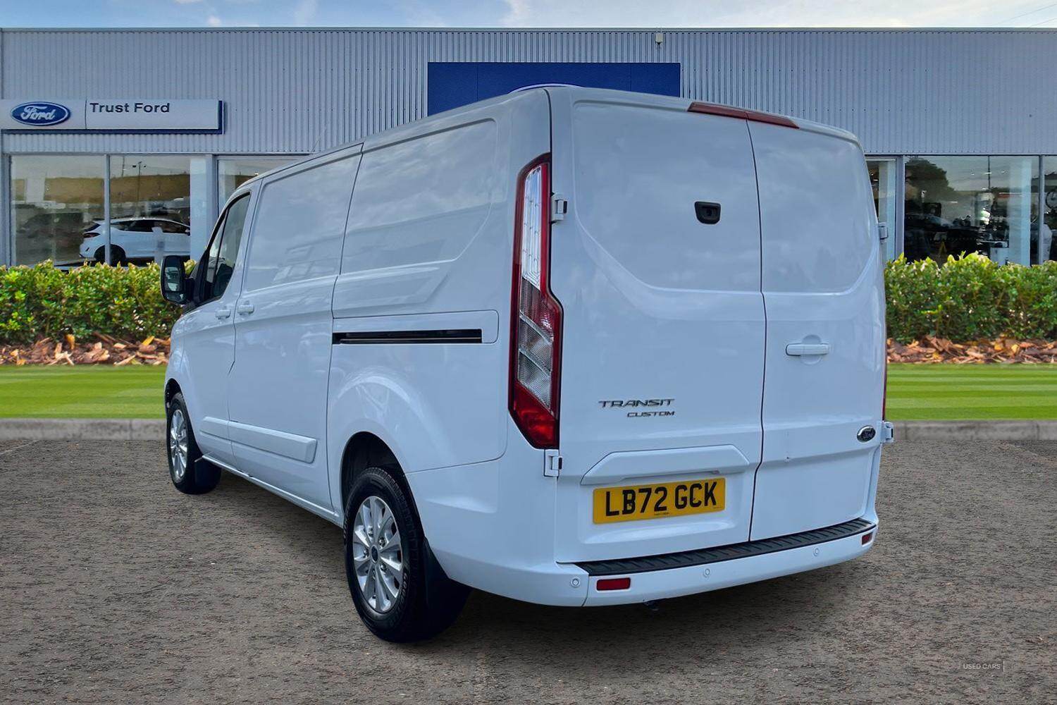 Jan 2023 Ford Transit Custom 2.0 EcoBlue 130ps Low Roof Limited Van