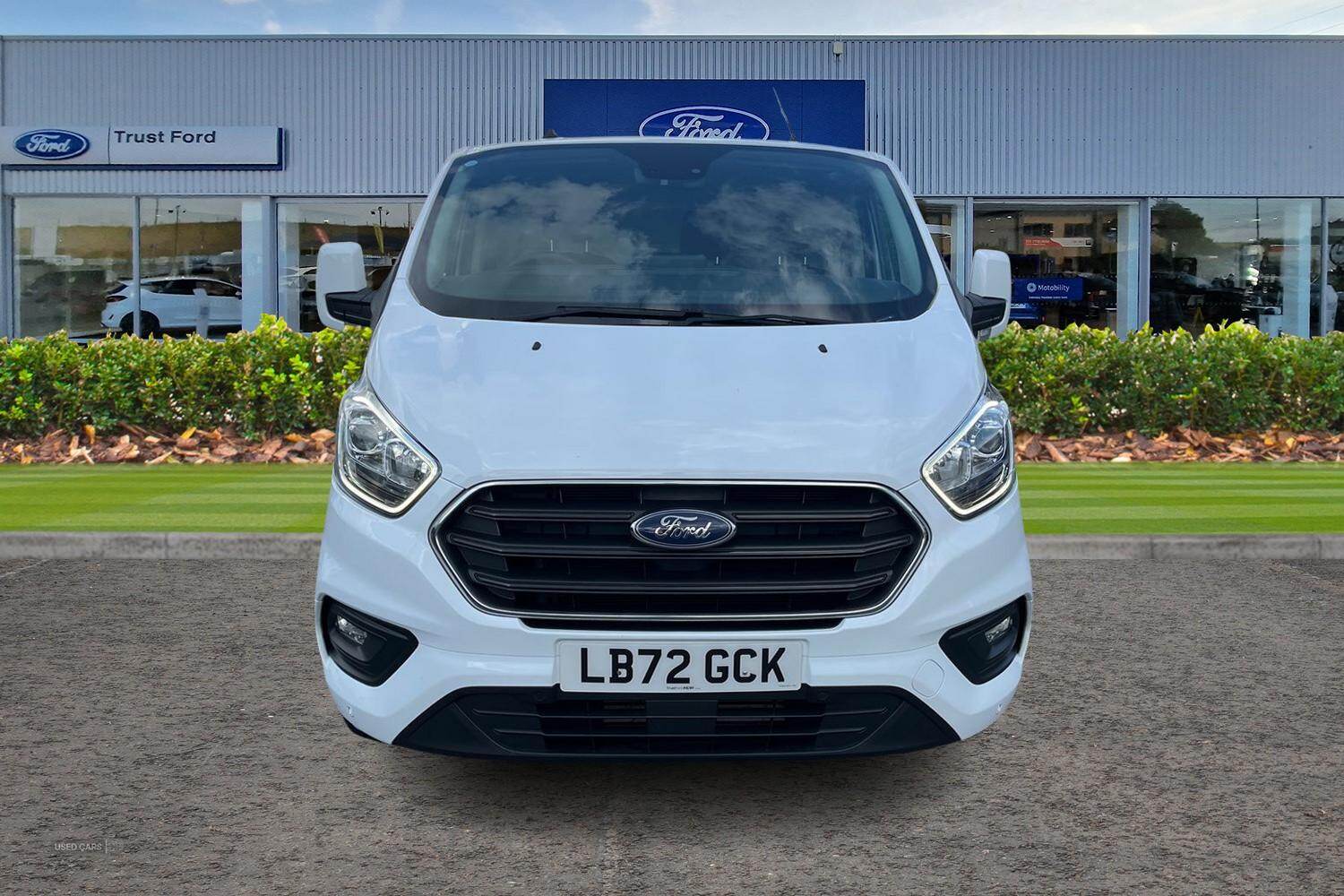 Jan 2023 Ford Transit Custom 2.0 EcoBlue 130ps Low Roof Limited Van