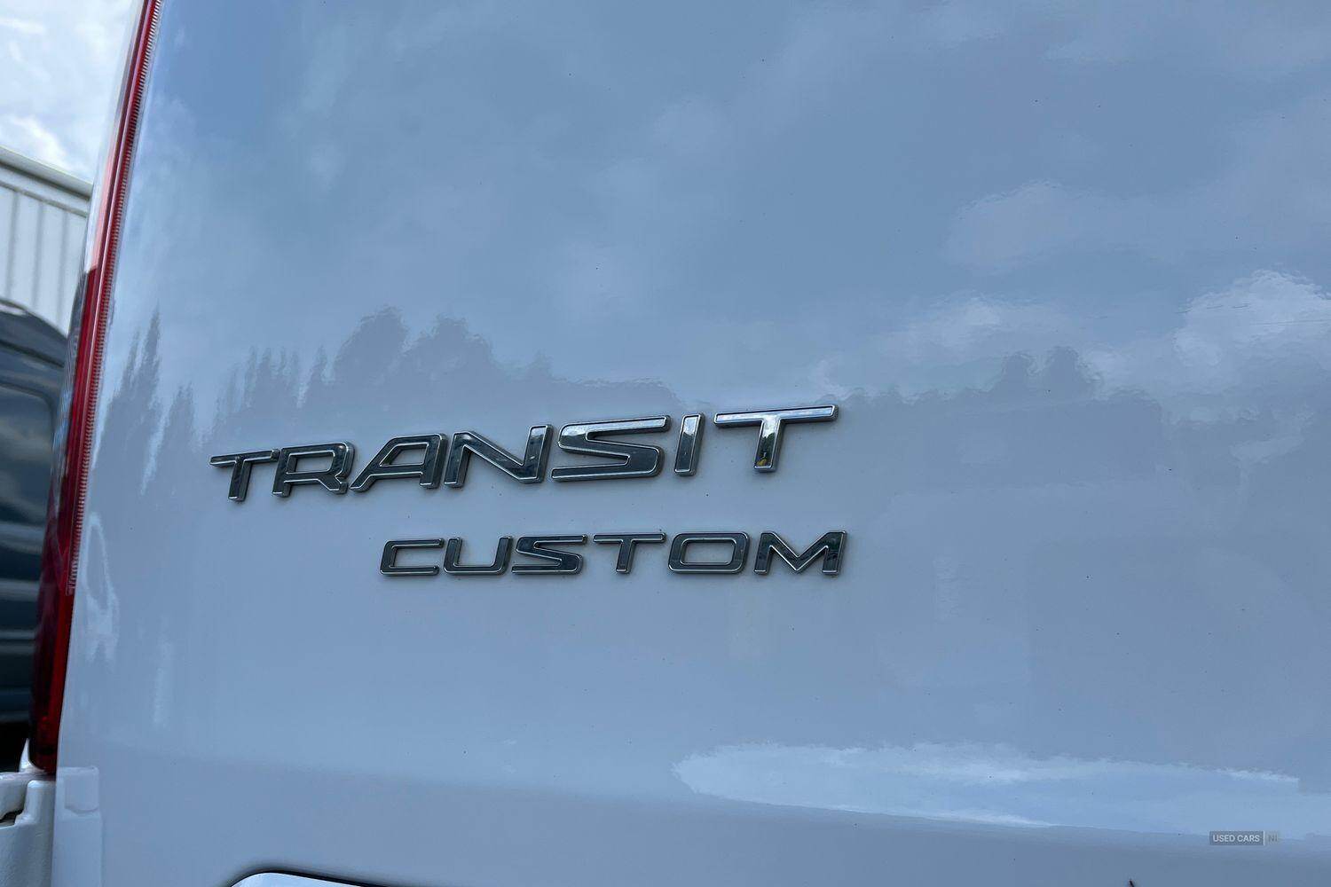 Jan 2023 Ford Transit Custom 2.0 EcoBlue 130ps Low Roof Limited Van