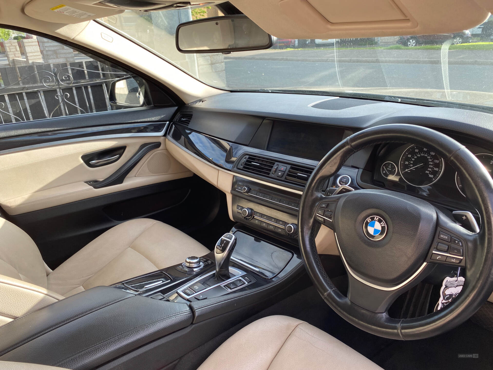 Mar 2011 BMW 5 Series 520d SE 5dr Step Auto