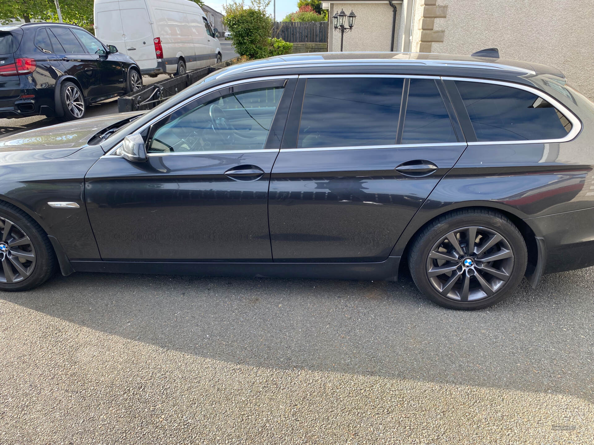 Mar 2011 BMW 5 Series 520d SE 5dr Step Auto