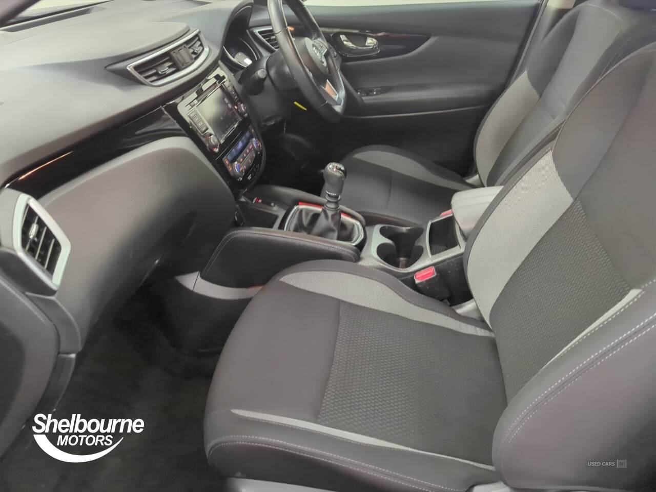Mar 2019 Nissan Qashqai 1.3 DiG-T Acenta Premium 5dr