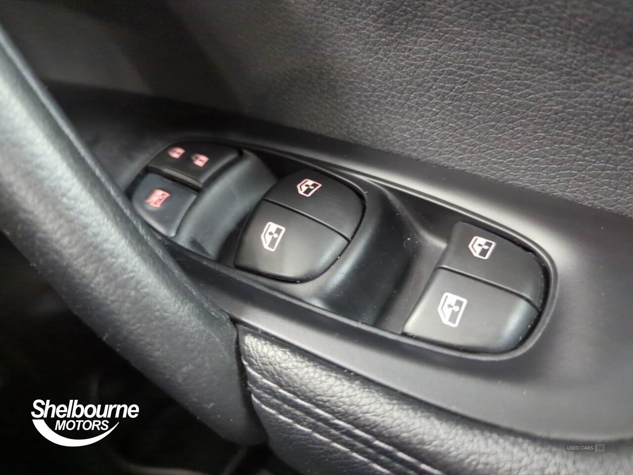 Mar 2019 Nissan Qashqai 1.3 DiG-T Acenta Premium 5dr