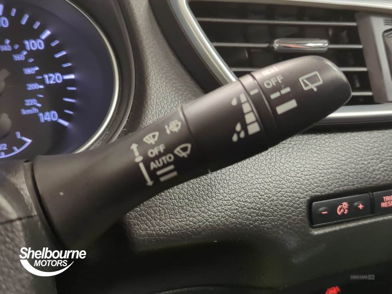 Mar 2019 Nissan Qashqai 1.3 DiG-T Acenta Premium 5dr