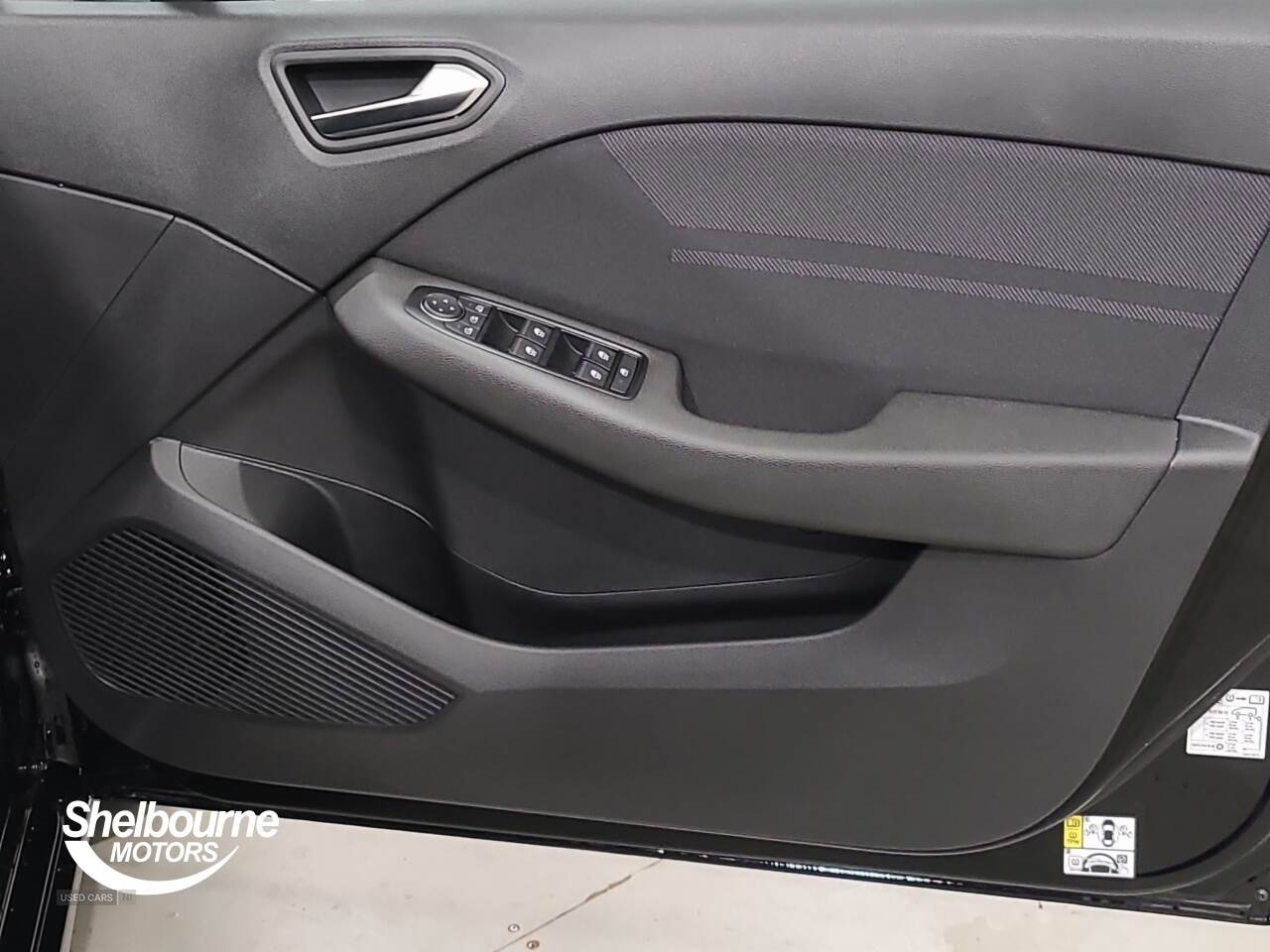 May 2025 Renault Clio 1.6 E-TECH full hybrid 145 Esprit Alpine 5dr Auto