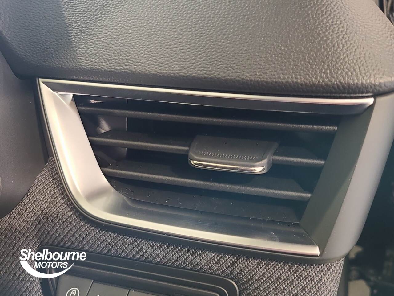 May 2025 Renault Clio 1.6 E-TECH full hybrid 145 Esprit Alpine 5dr Auto