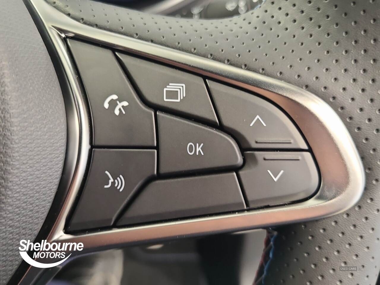 May 2025 Renault Clio 1.6 E-TECH full hybrid 145 Esprit Alpine 5dr Auto
