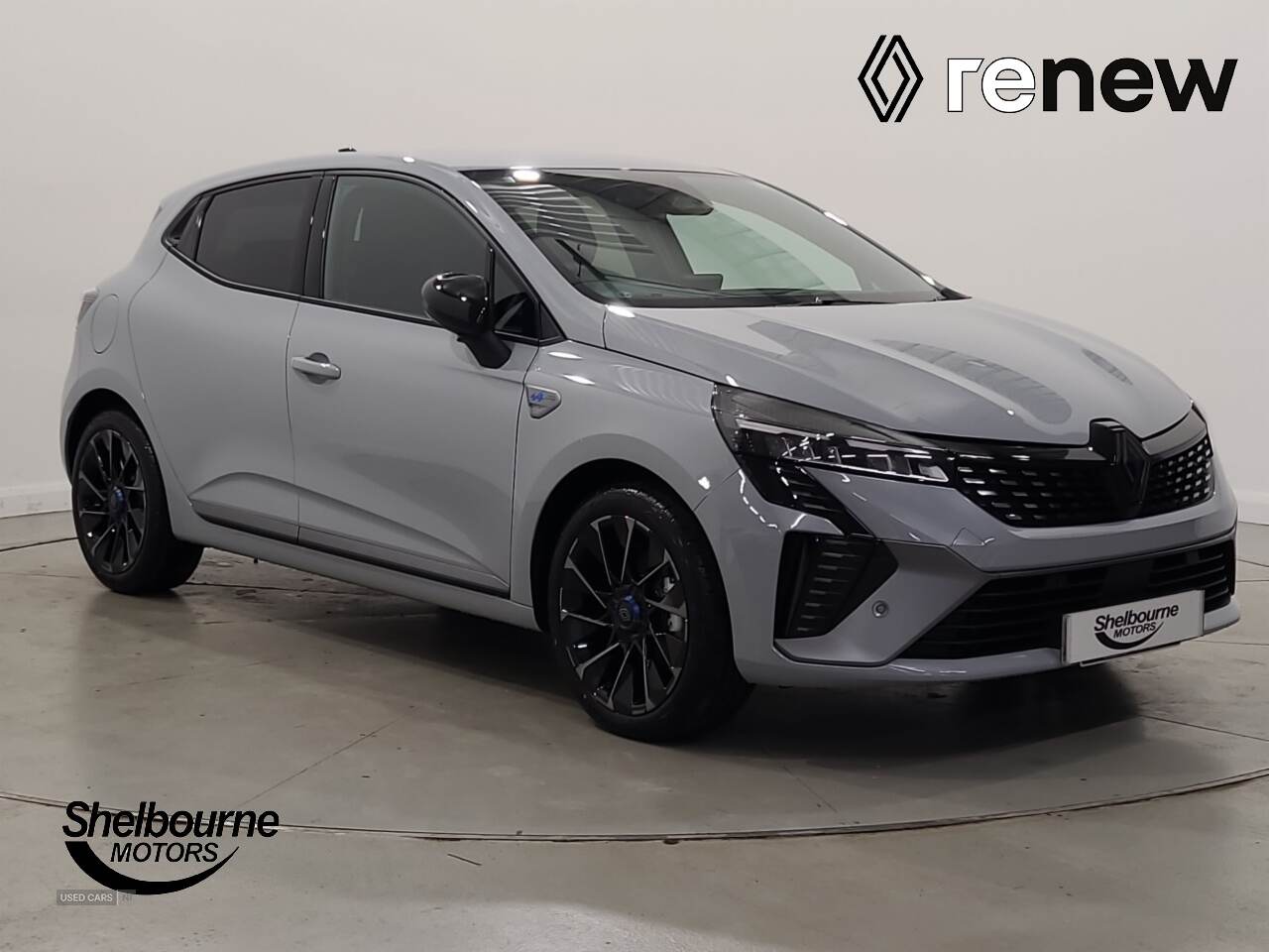 May 2025 Renault Clio 1.6 E-TECH full hybrid 145 Esprit Alpine 5dr Auto