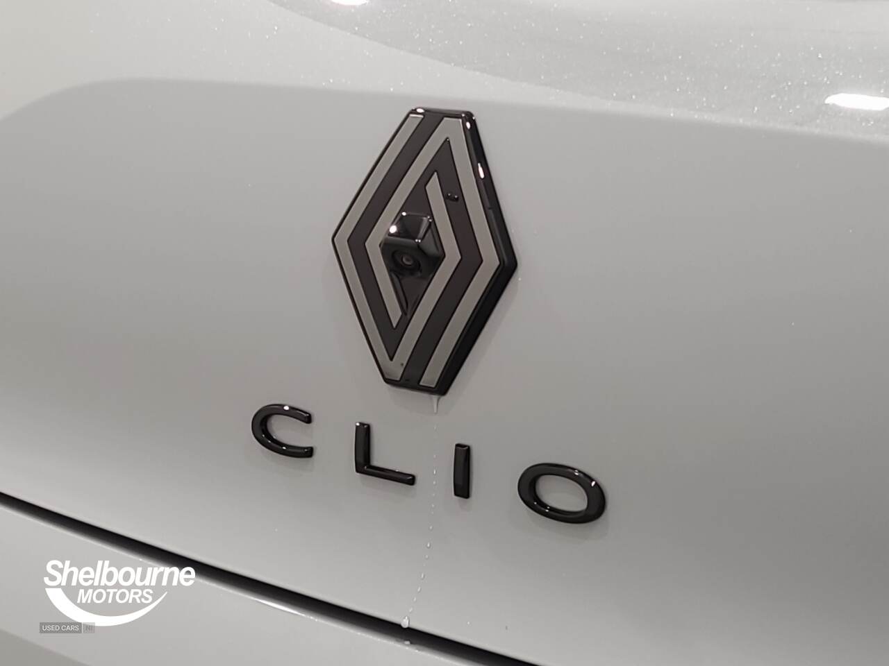 May 2025 Renault Clio 1.6 E-TECH full hybrid 145 Esprit Alpine 5dr Auto