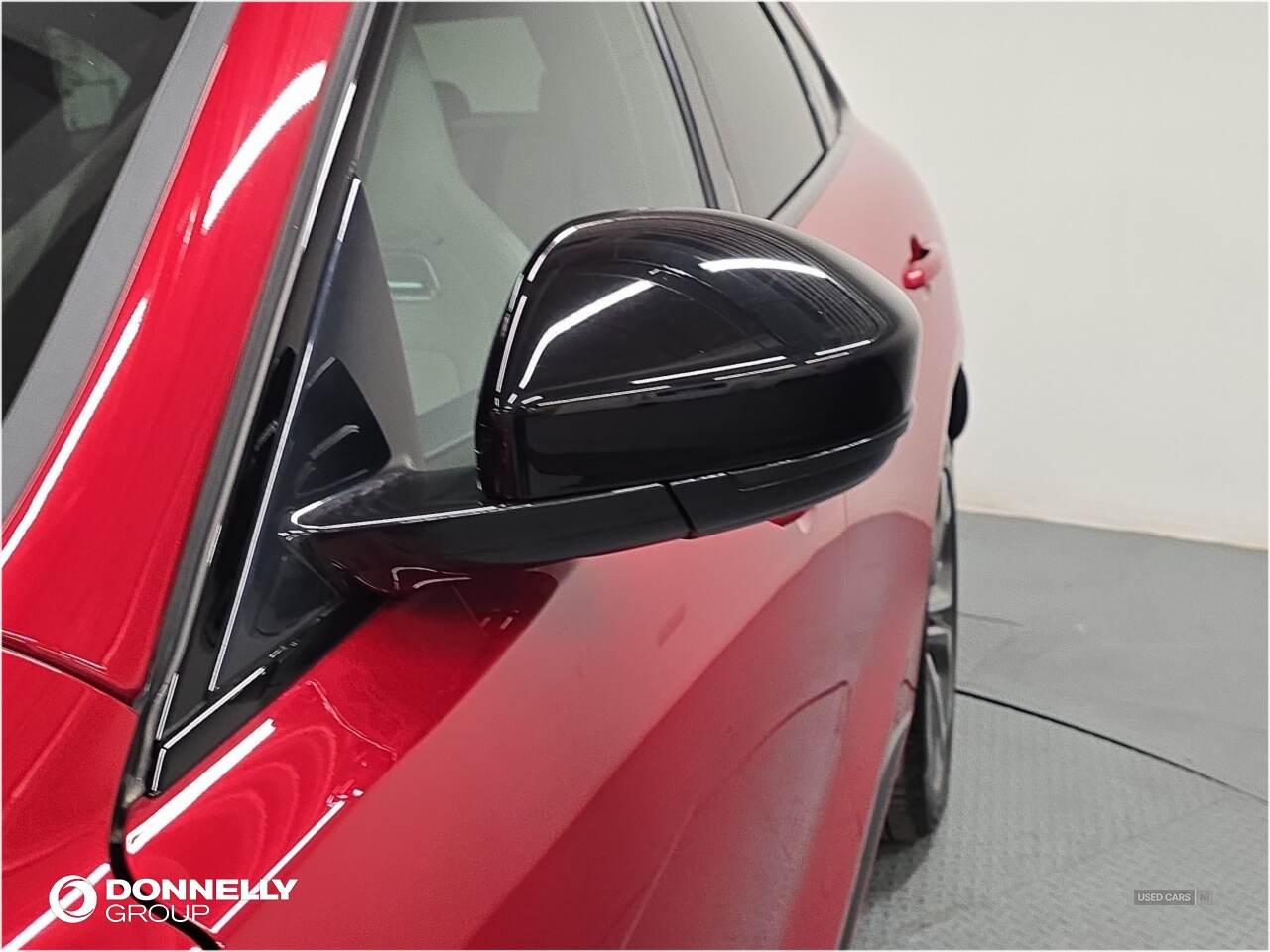 Mar 2024 Jaguar F-Pace 2.0 D200 R-Dynamic HSE Black 5dr Auto AWD