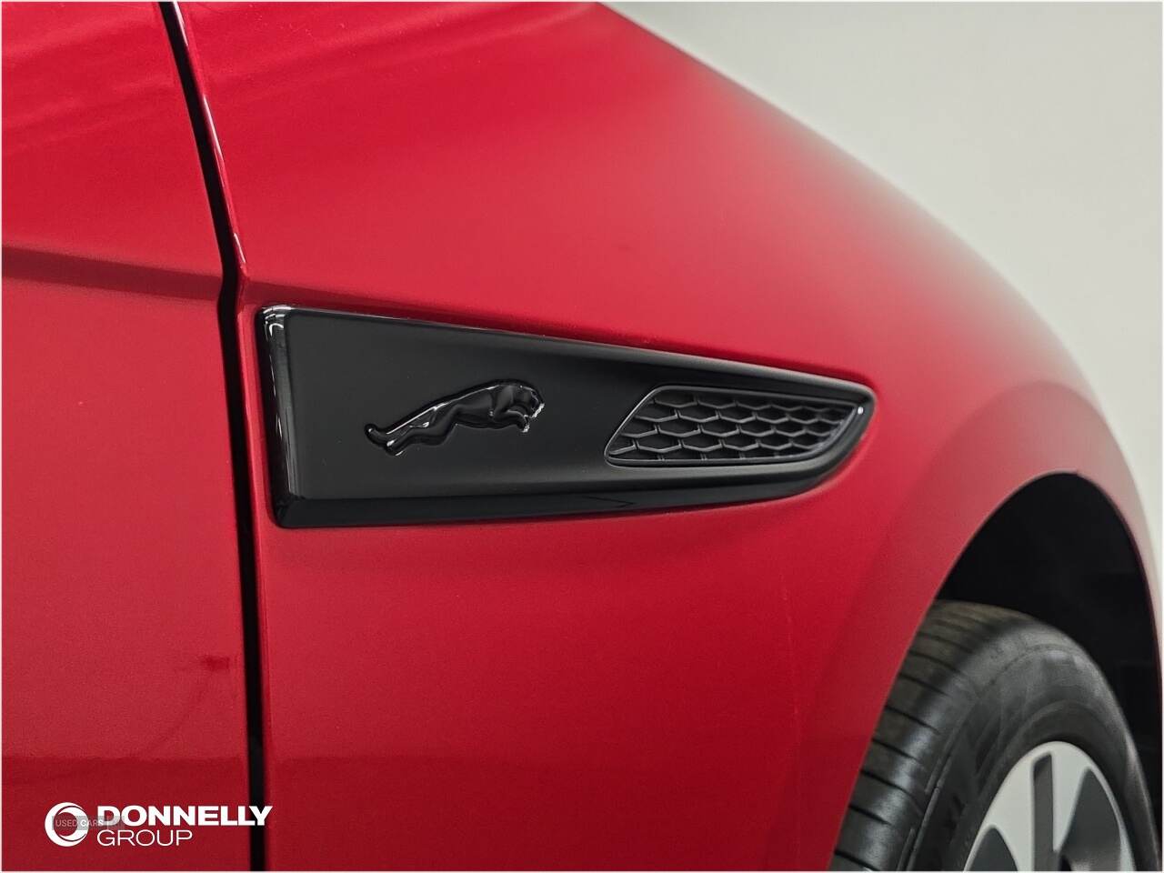 Jun 2023 Jaguar F-Pace 2.0 D200 R-Dynamic HSE Black 5dr Auto AWD