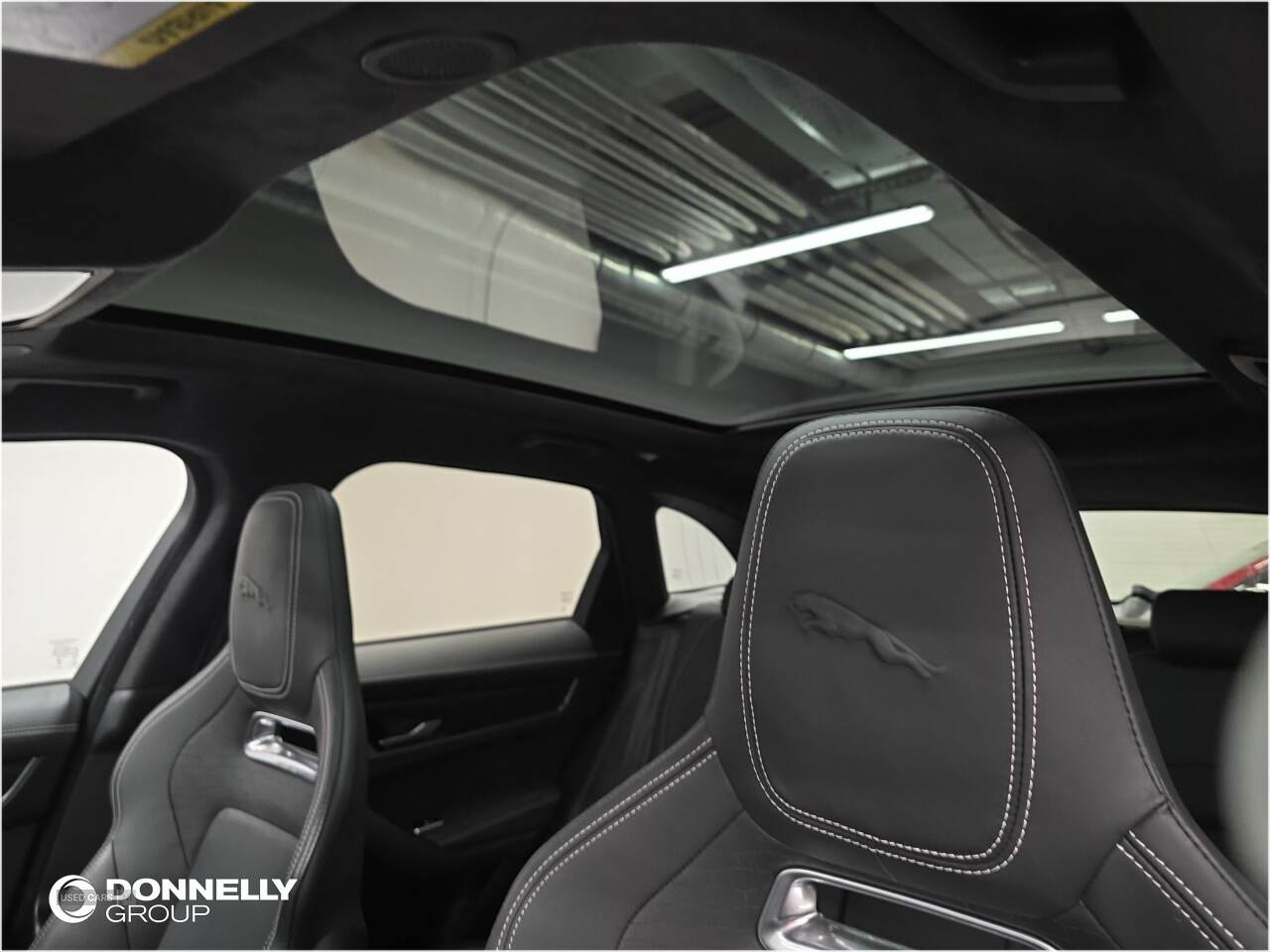 Jun 2023 Jaguar F-Pace 2.0 D200 R-Dynamic HSE Black 5dr Auto AWD