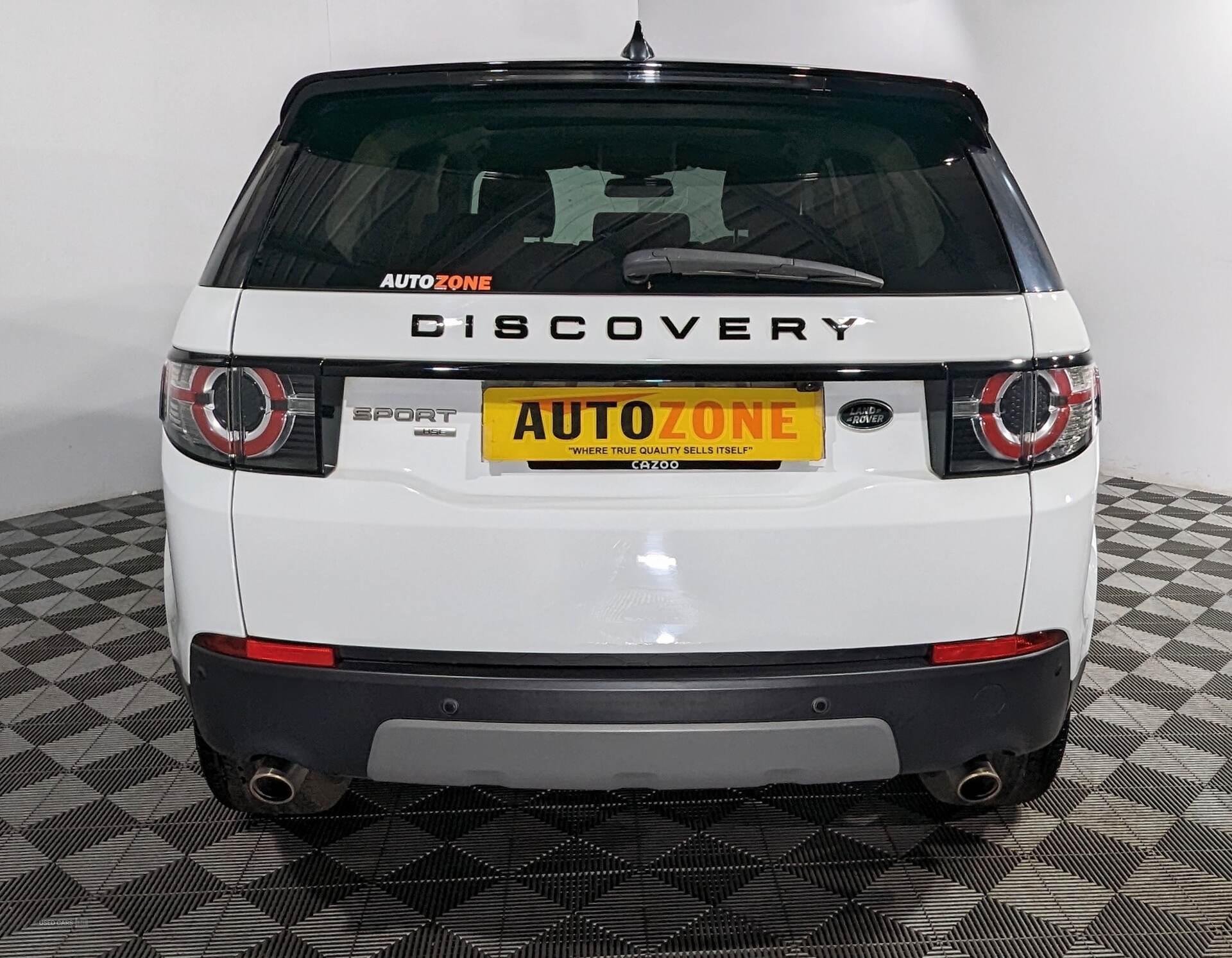 Mar 2018 Land Rover Discovery Sport 2.0 TD4 180 HSE Black 5dr Auto