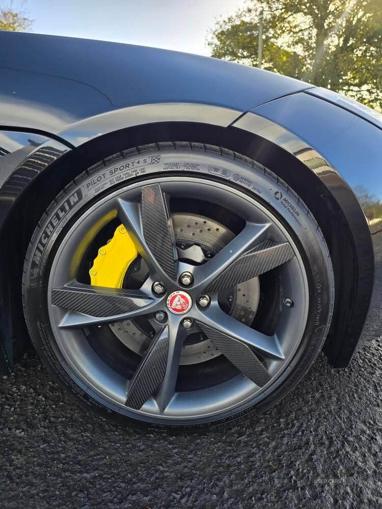 Jul 2016 Jaguar F-Type 3.0 Supercharged V6 2dr Auto