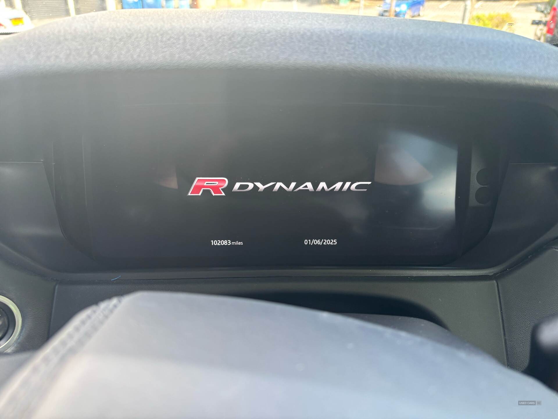 Aug 2018 Land Rover Range Rover Velar 2.0 D180 R-Dynamic HSE 5dr Auto