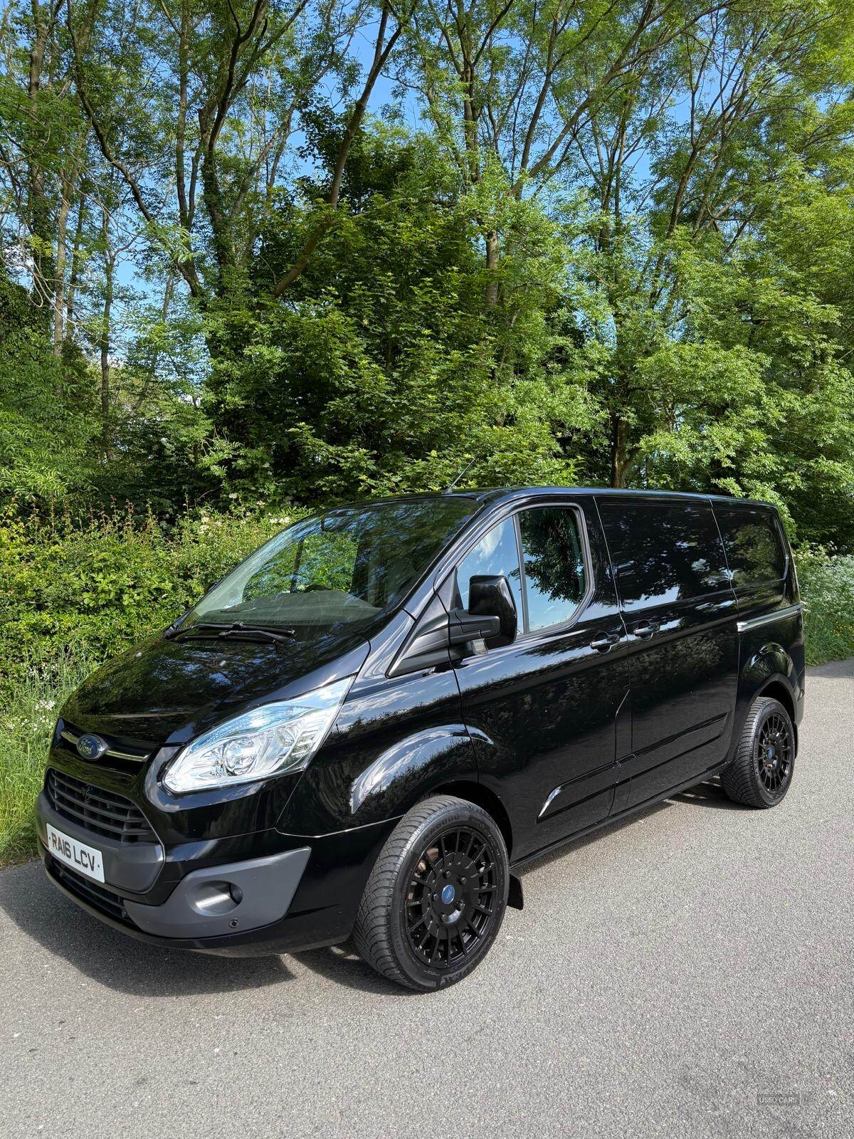 Jul 2016 Ford Transit Custom 2.2 TDCi 125ps Low Roof Limited Van