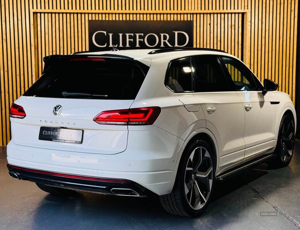 Mar 2019 Volkswagen Touareg 3.0 V6 TDI 4Motion R-Line Tech 5dr Tip Auto