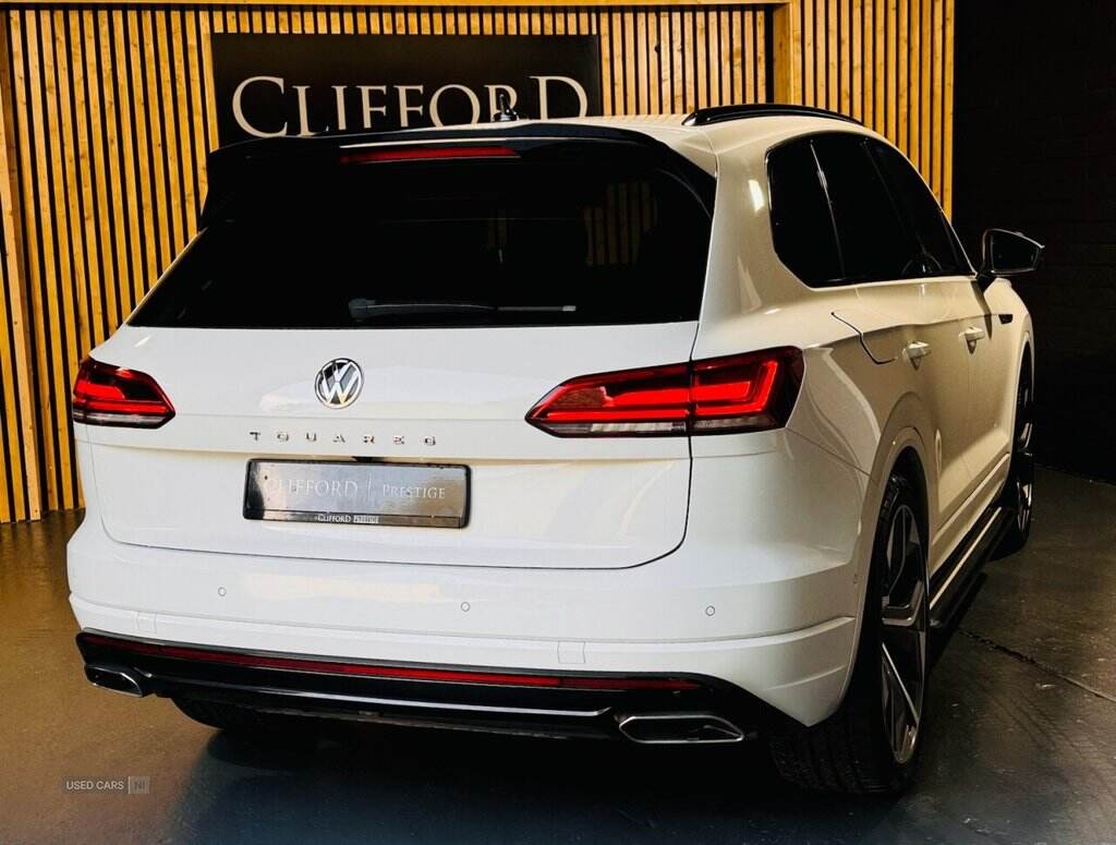 Mar 2019 Volkswagen Touareg 3.0 V6 TDI 4Motion R-Line Tech 5dr Tip Auto