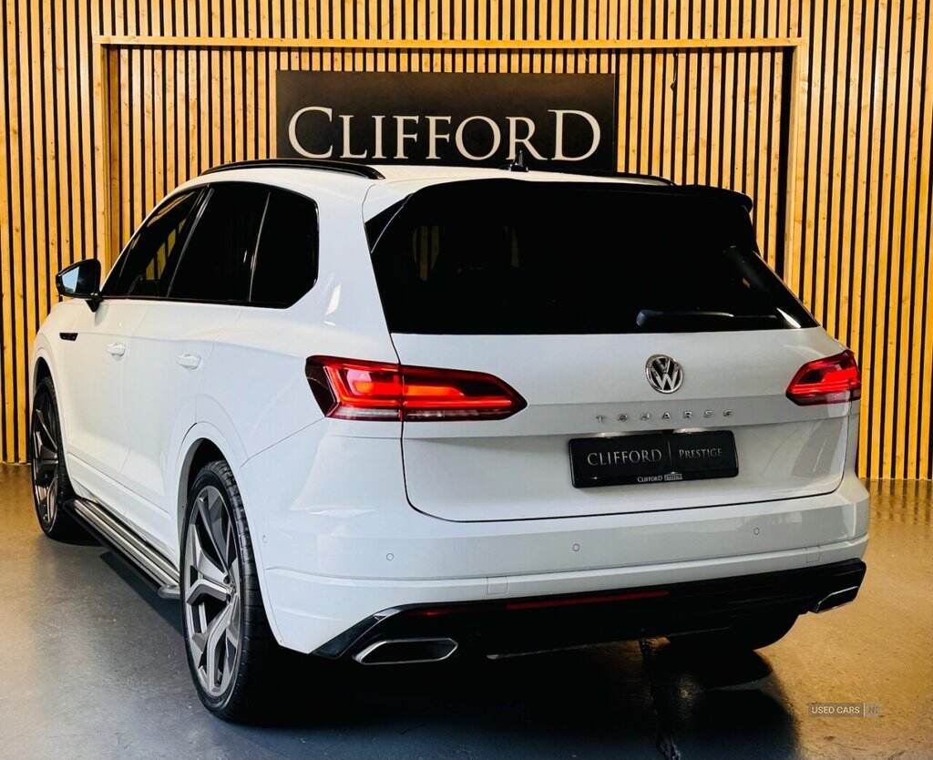 Mar 2019 Volkswagen Touareg 3.0 V6 TDI 4Motion R-Line Tech 5dr Tip Auto