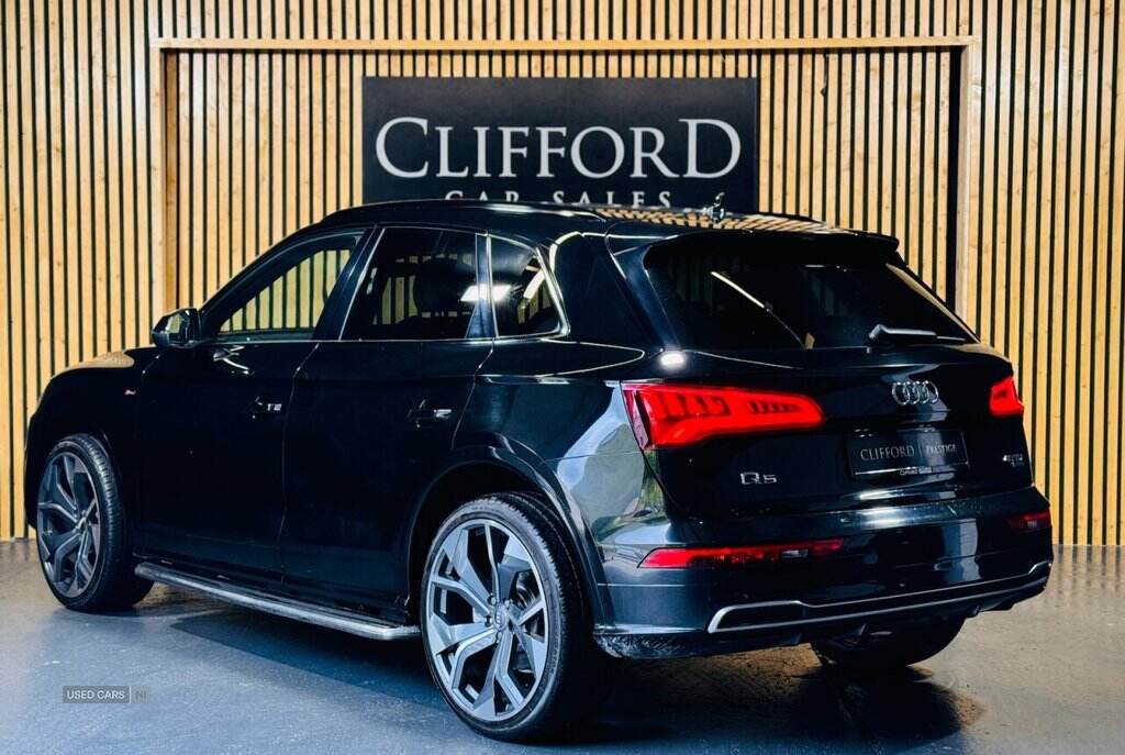 Feb 2019 Audi Q5 40 TDI Quattro S Line 5dr S Tronic