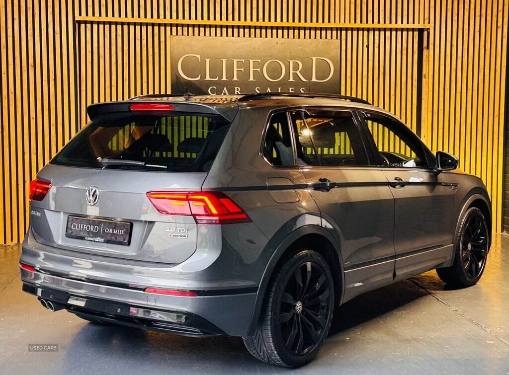 2016 Volkswagen Tiguan 2.0 TDI BlueMotion Tech R-Line SUV 5dr Diesel DSG 4Motion Euro 6 (s/s) (150 ps)