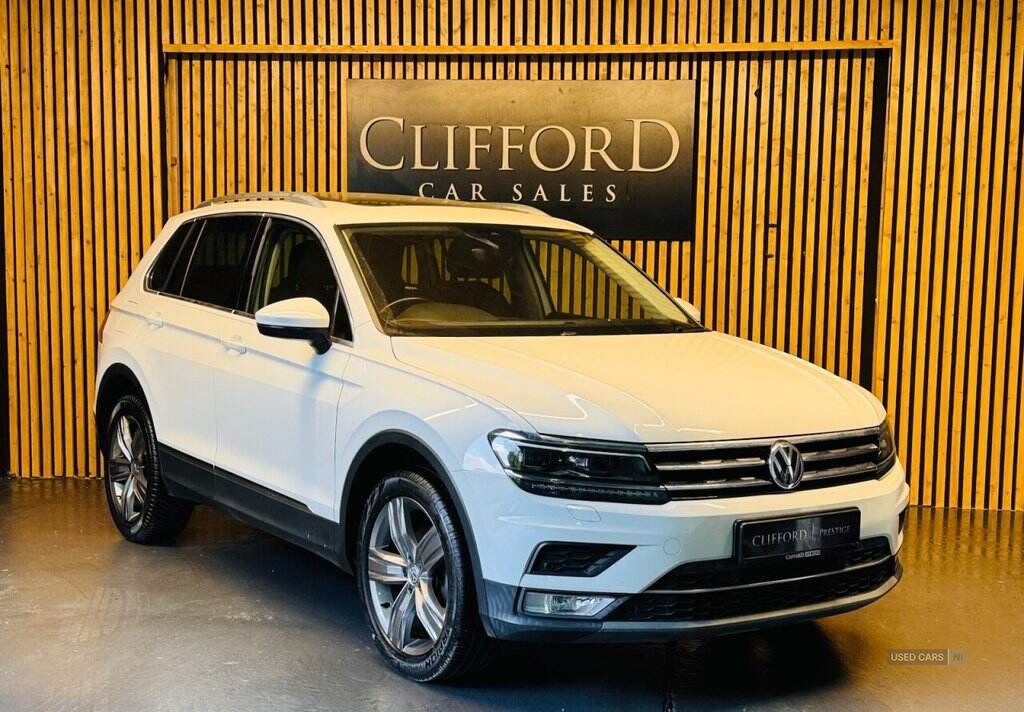 Feb 2017 Volkswagen Tiguan 2.0 TDi 150 4Motion SEL 5dr DSG