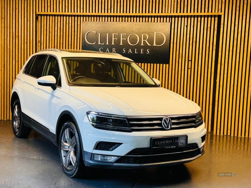 Feb 2017 Volkswagen Tiguan 2.0 TDi 150 4Motion SEL 5dr DSG