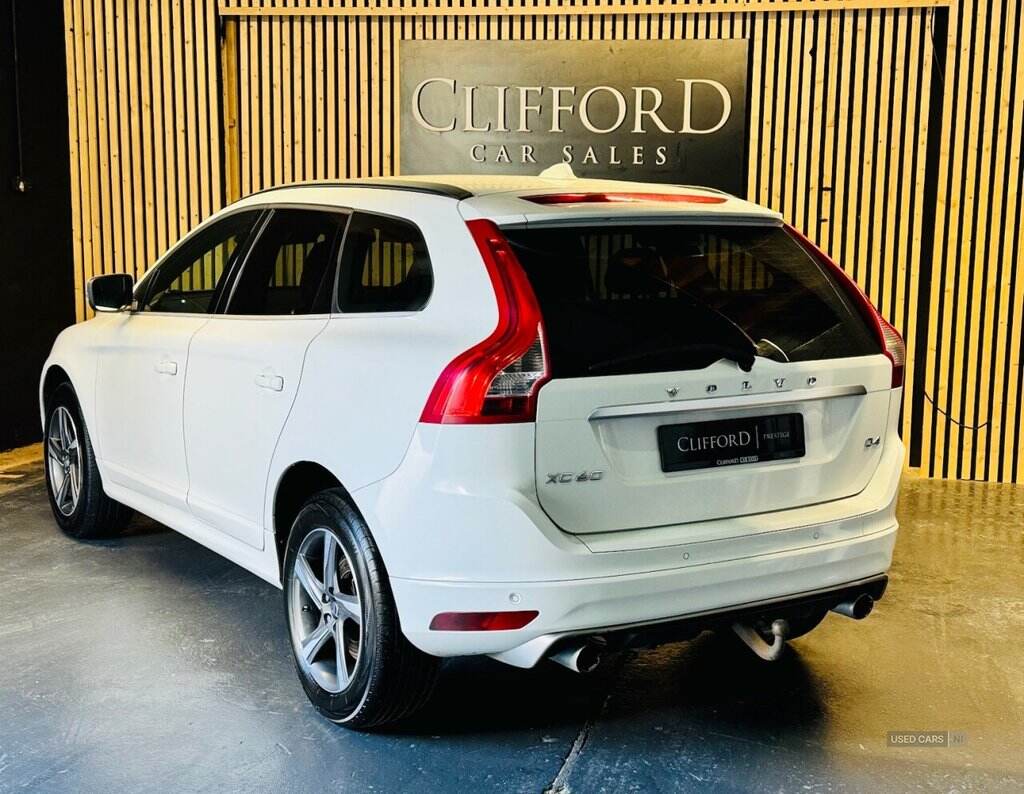  2014 Volvo XC60 2.0 D4 R-Design Nav SUV 5dr Diesel Geartronic Euro 6 (s/s) (181 ps)
