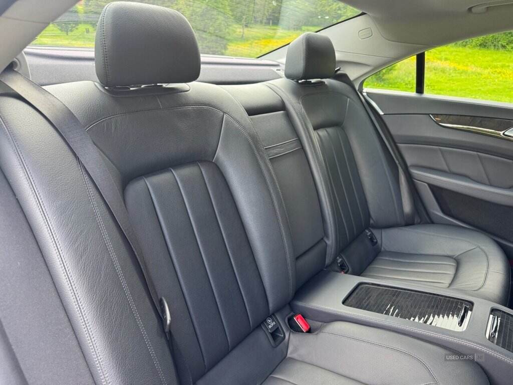 Jul 2011 Mercedes-Benz CLS Class CLS 350 CDI BlueEFFICIENCY 4dr Tip Auto