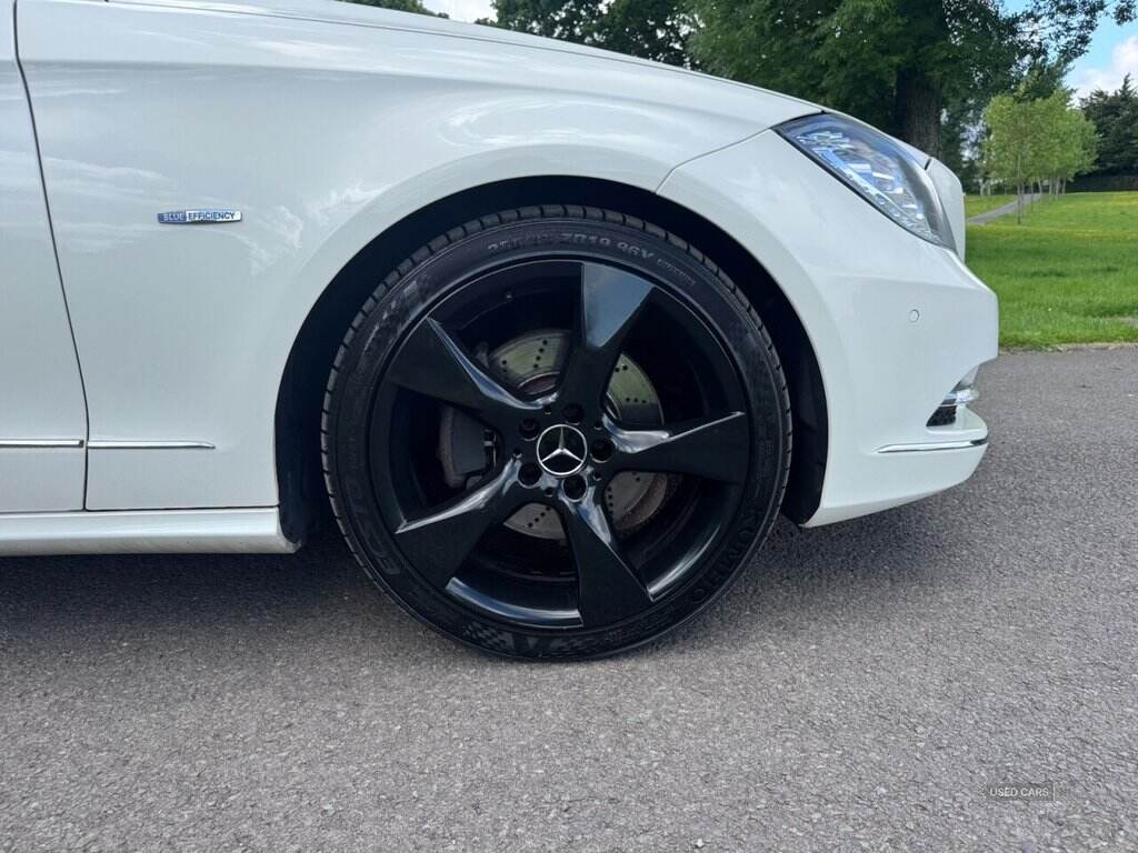 Jul 2011 Mercedes-Benz CLS Class CLS 350 CDI BlueEFFICIENCY 4dr Tip Auto