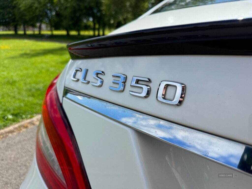 Jul 2011 Mercedes-Benz CLS Class CLS 350 CDI BlueEFFICIENCY 4dr Tip Auto