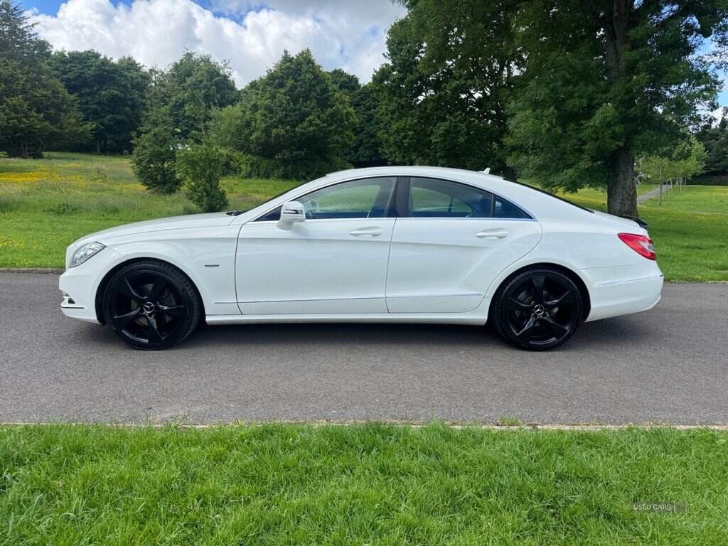 Jul 2011 Mercedes-Benz CLS Class CLS 350 CDI BlueEFFICIENCY 4dr Tip Auto