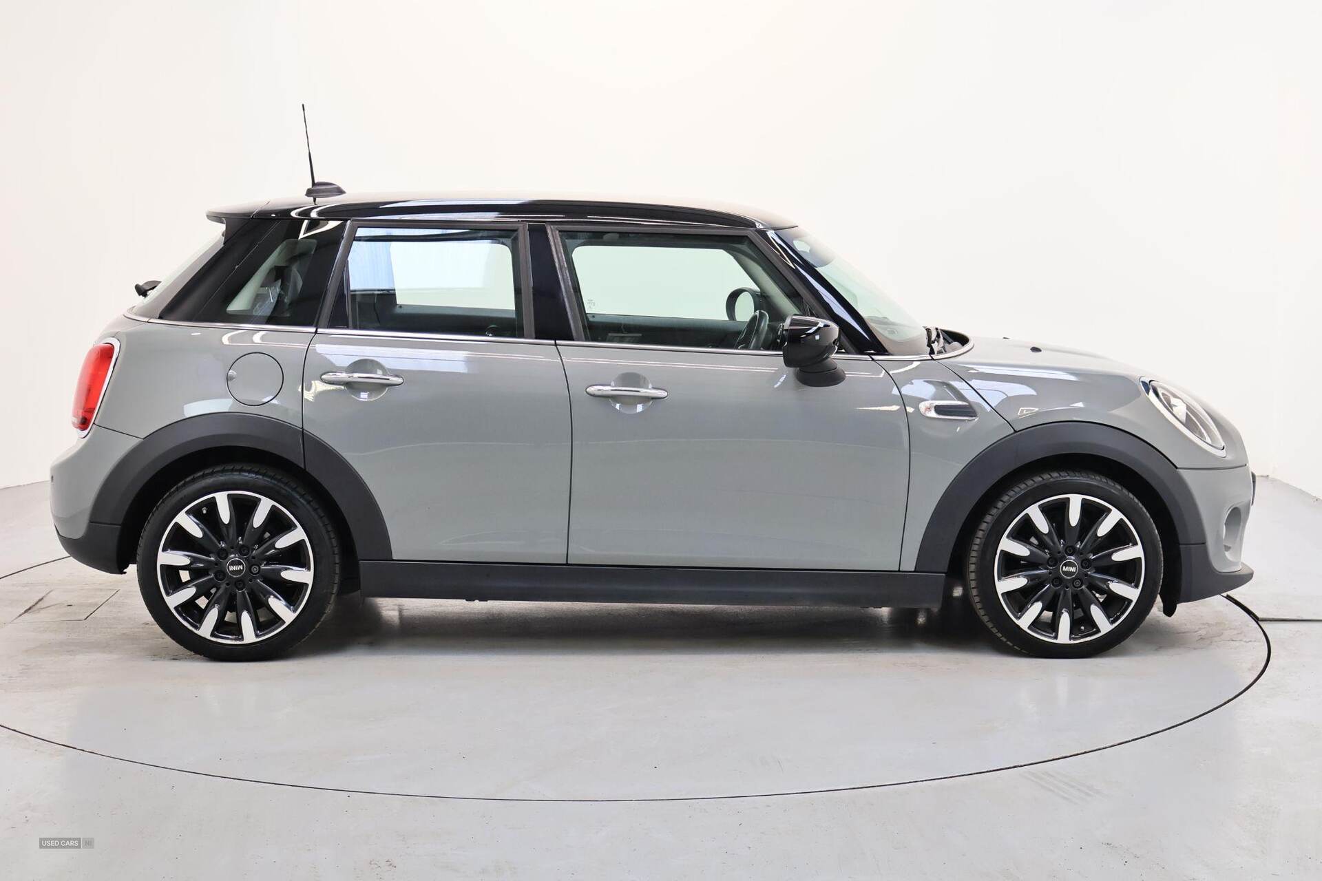 Dec 2020 MINI Hatch 1.5 Cooper Exclusive II 5dr