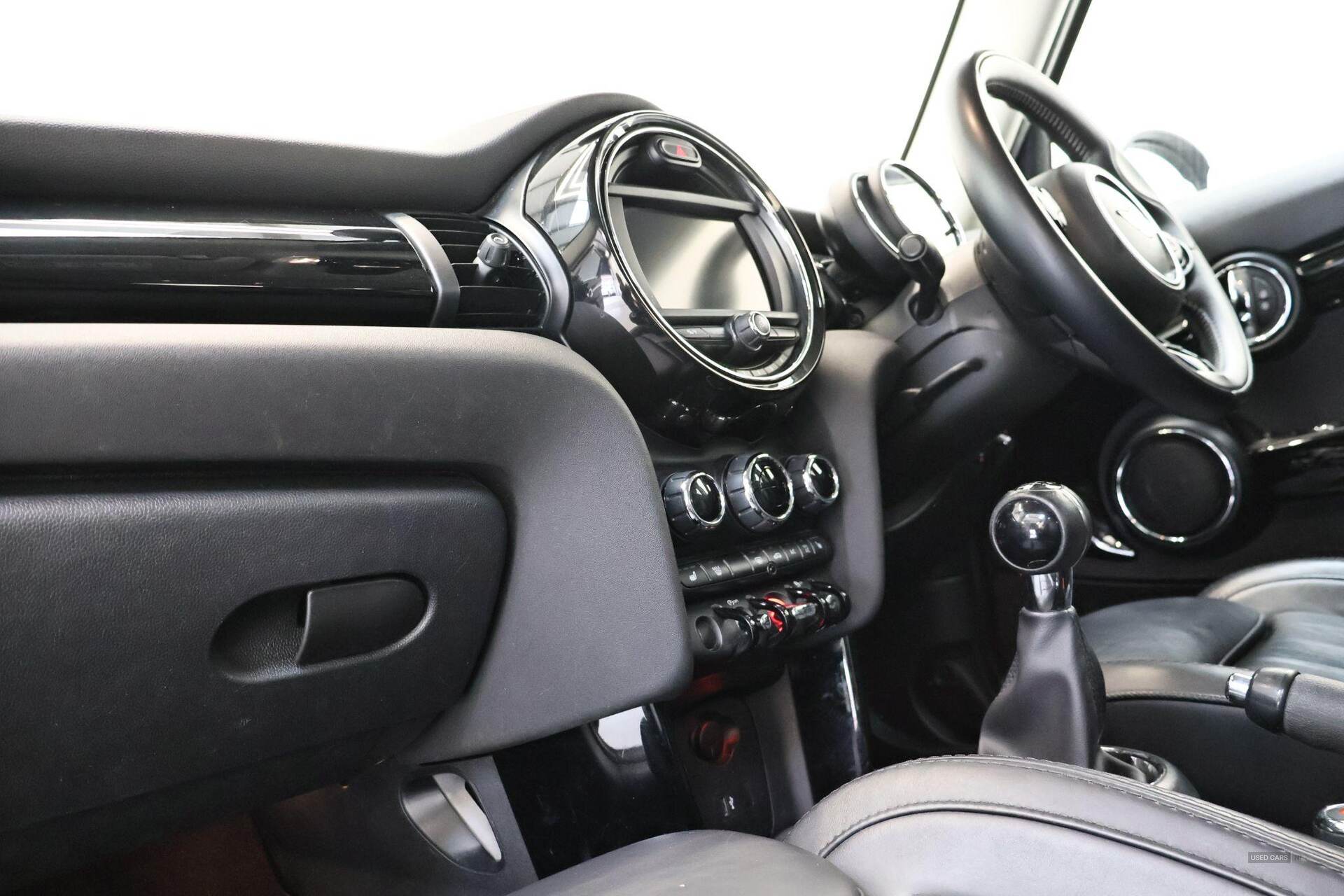 Dec 2020 MINI Hatch 1.5 Cooper Exclusive II 5dr