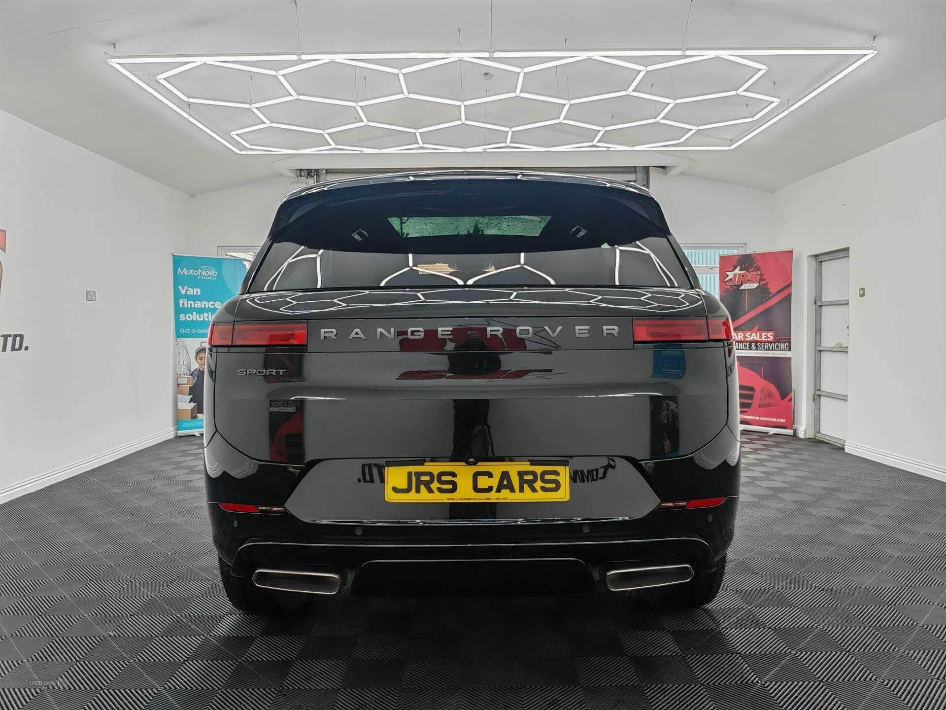 Jul 2024 Land Rover Range Rover Sport 3.0 P460e Dynamic SE 5dr Auto