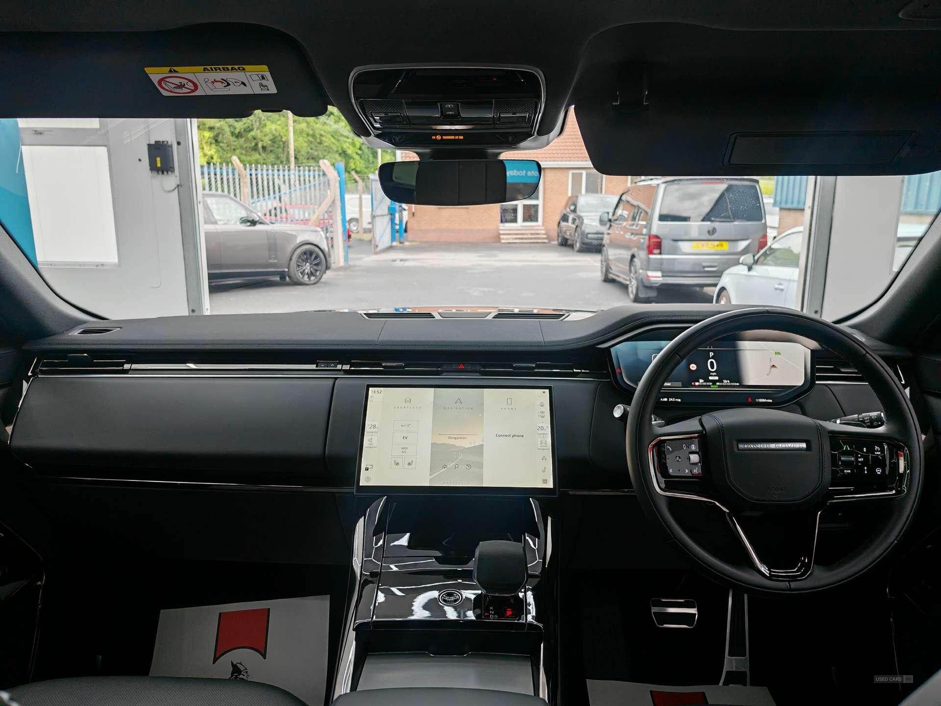 Jul 2024 Land Rover Range Rover Sport 3.0 P460e Dynamic SE 5dr Auto