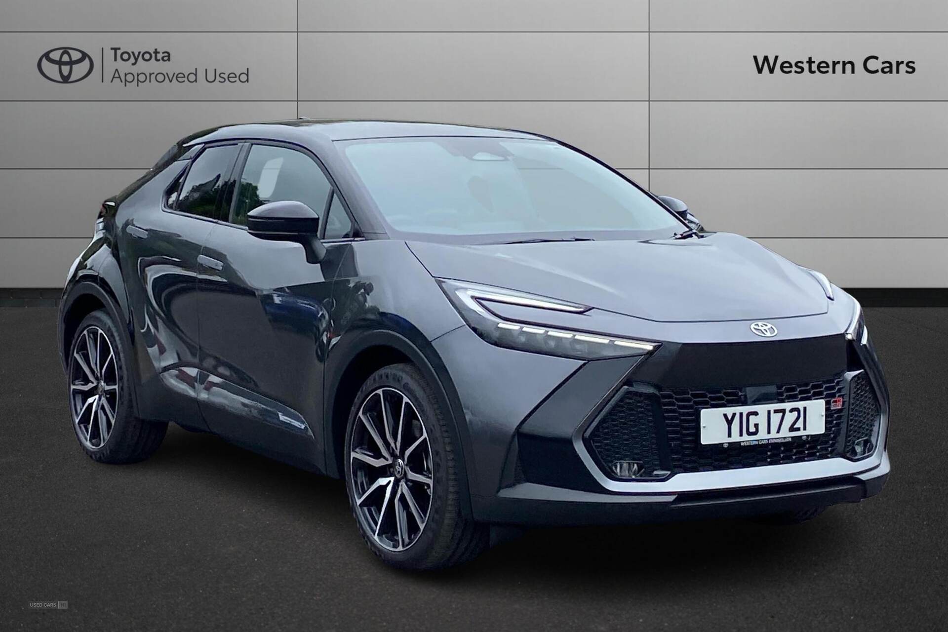 Apr 2025 Toyota C-HR 2.0 PHEV GR Sport 5dr CVT