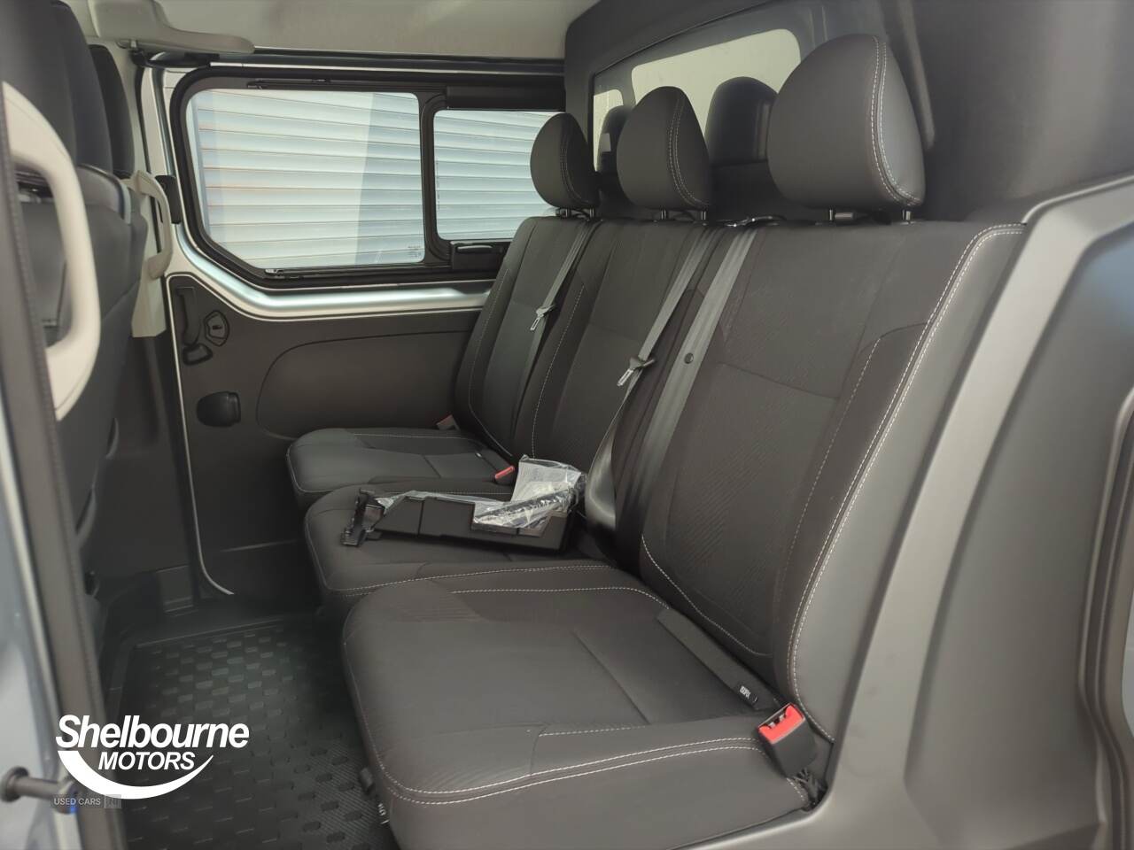 May 2025 Renault Trafic LL30 Blue dCi 150 Extra Sport [Safety] Crew Van