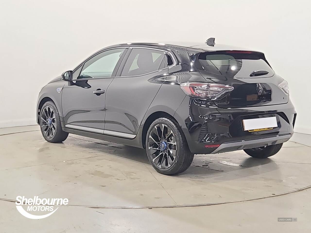 May 2025 Renault Clio 1.6 E-TECH full hybrid 145 Esprit Alpine 5dr Auto