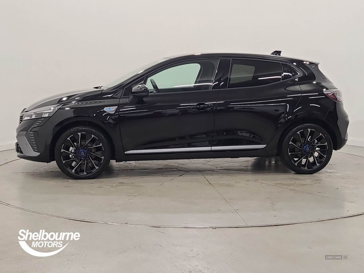 May 2025 Renault Clio 1.6 E-TECH full hybrid 145 Esprit Alpine 5dr Auto