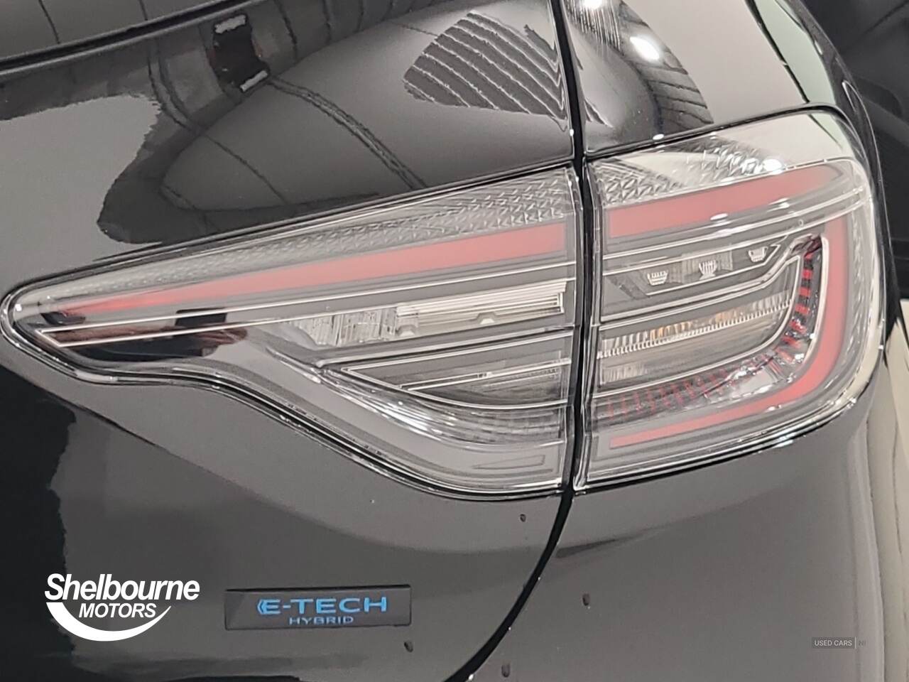 May 2025 Renault Clio 1.6 E-TECH full hybrid 145 Esprit Alpine 5dr Auto