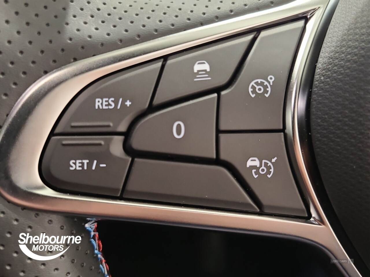 May 2025 Renault Clio 1.6 E-TECH full hybrid 145 Esprit Alpine 5dr Auto