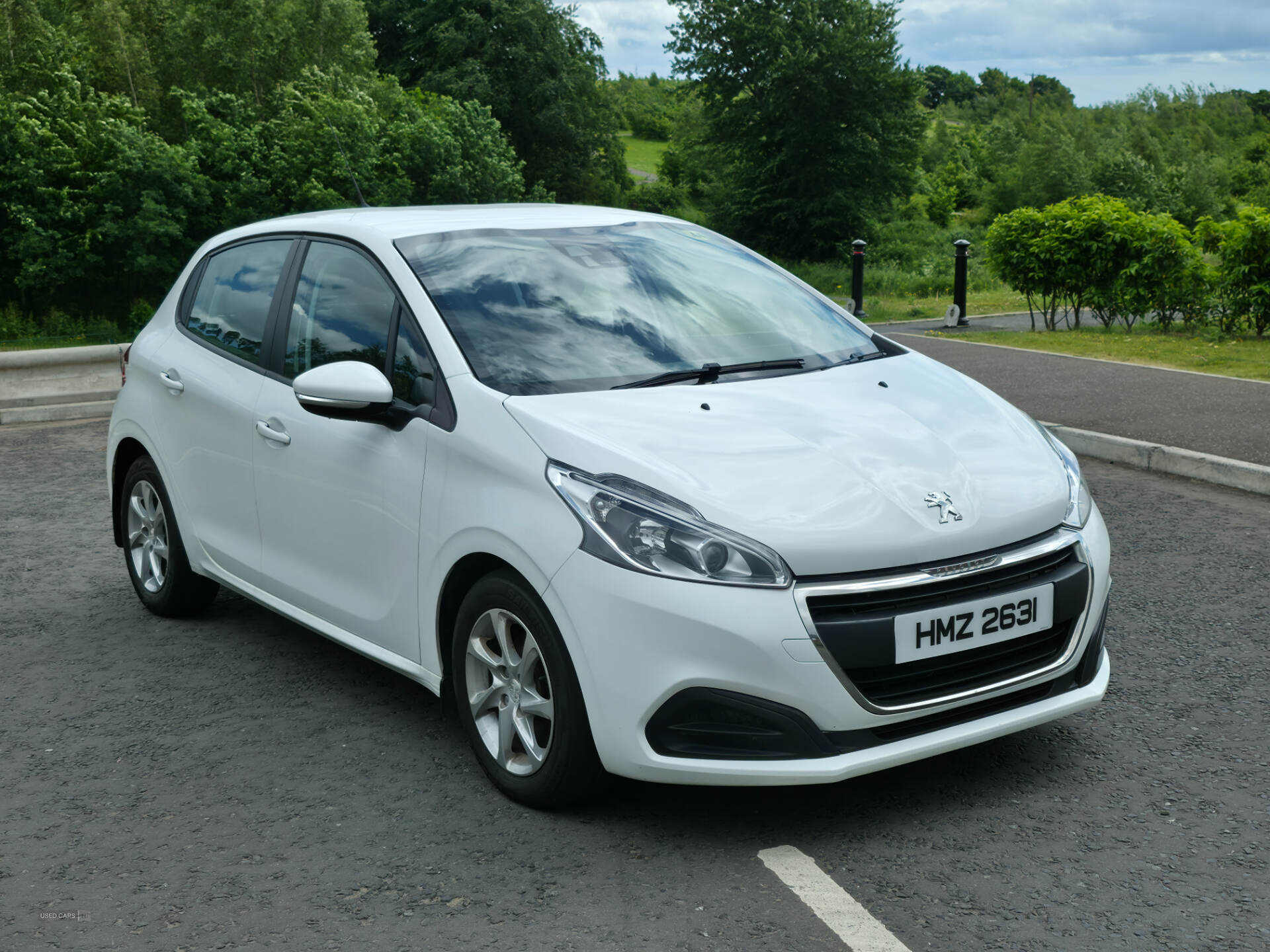 Oct 2015 Peugeot 208 1.2 PureTech 82 Active 5dr