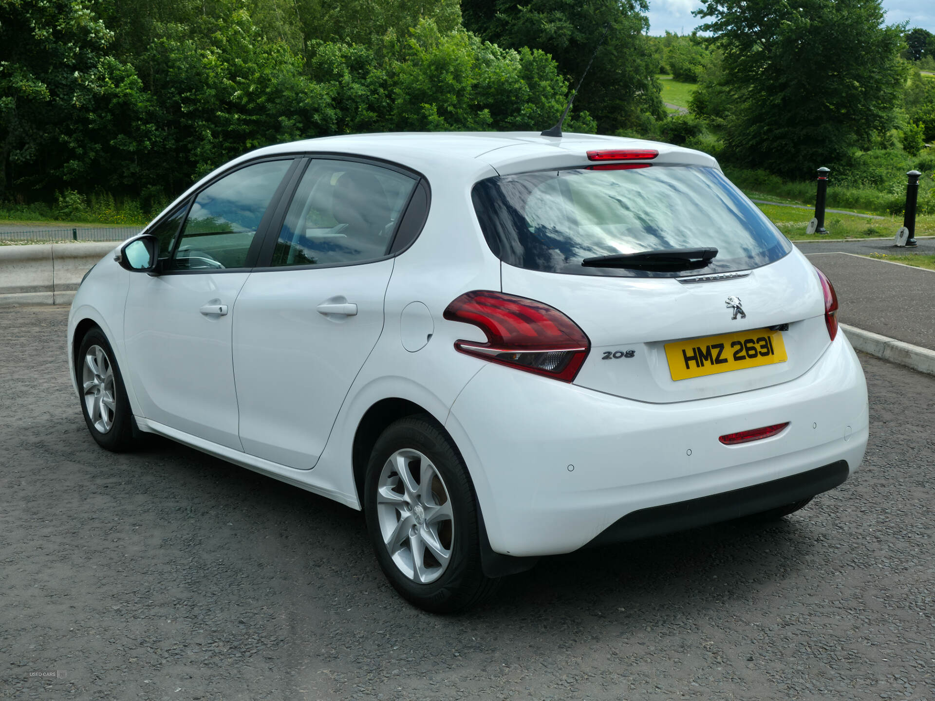 Oct 2015 Peugeot 208 1.2 PureTech 82 Active 5dr