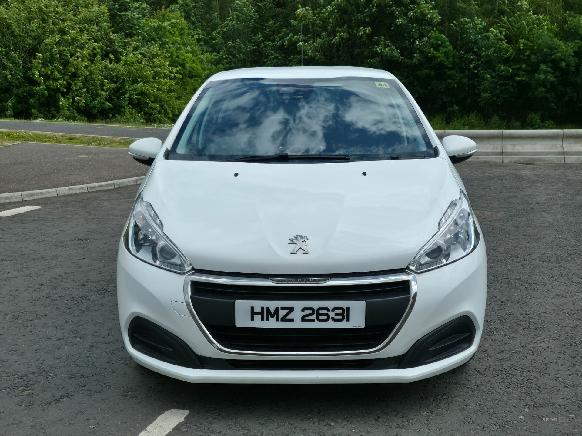 Oct 2015 Peugeot 208 1.2 PureTech 82 Active 5dr