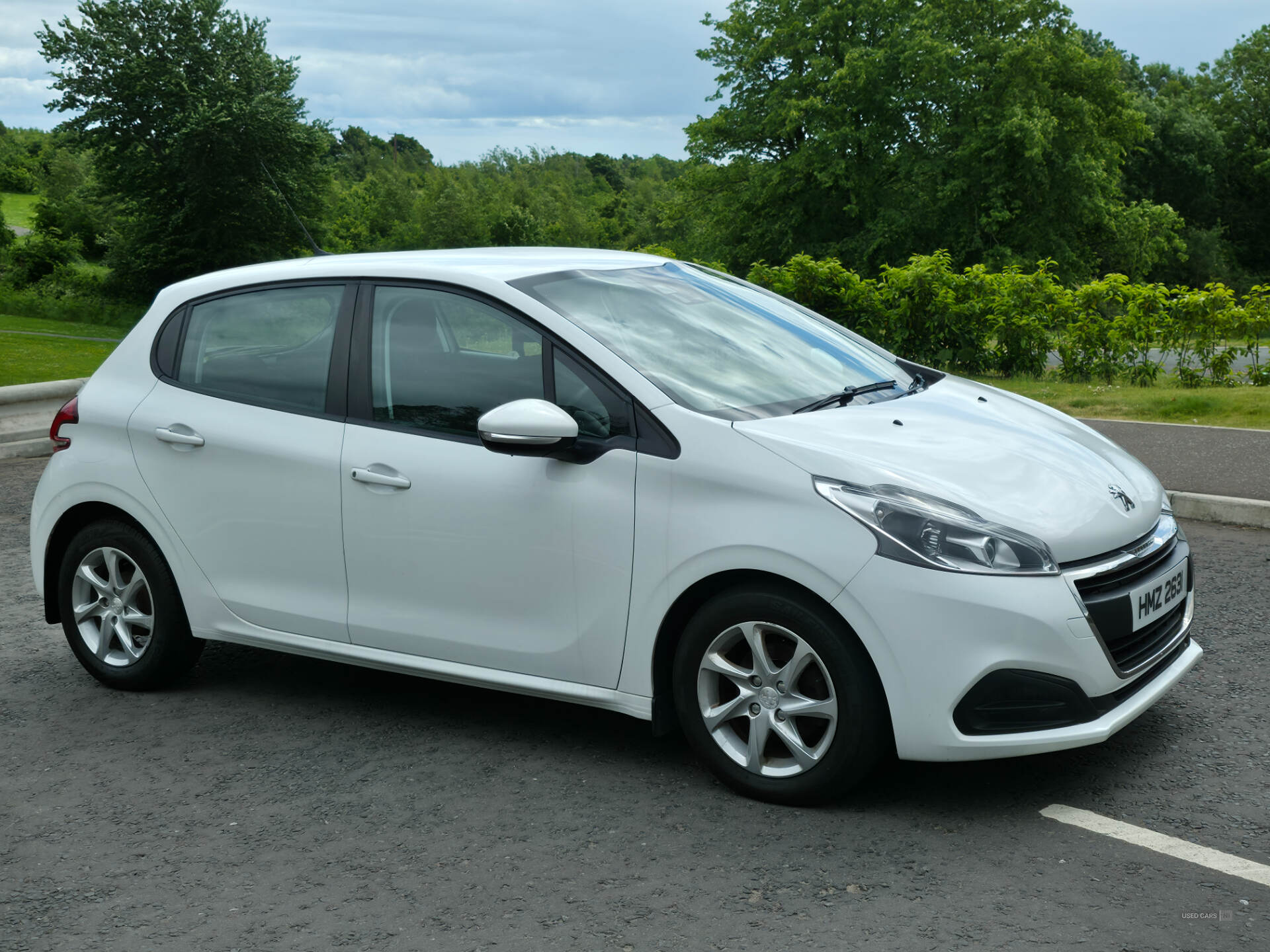 Oct 2015 Peugeot 208 1.2 PureTech 82 Active 5dr