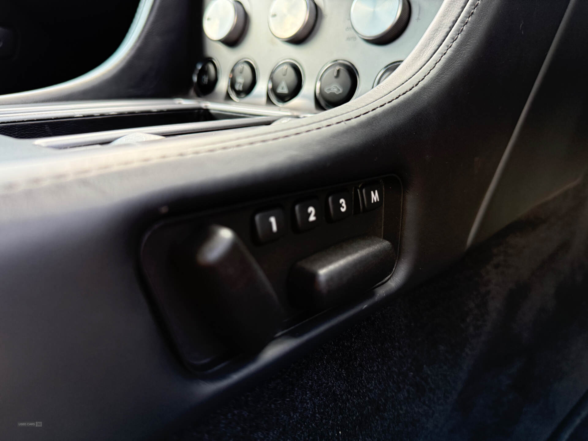 Apr 2007 Aston Martin DB9 V12 2dr Touchtronic Auto
